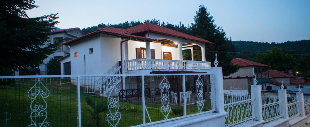 Villa Paradisos Likostomon Bagian luar foto