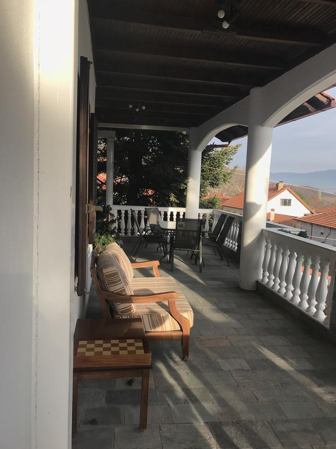 Villa Paradisos Likostomon Bagian luar foto