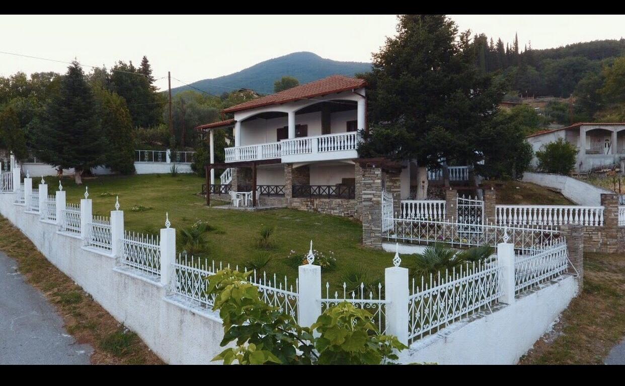 Villa Paradisos Likostomon Bagian luar foto
